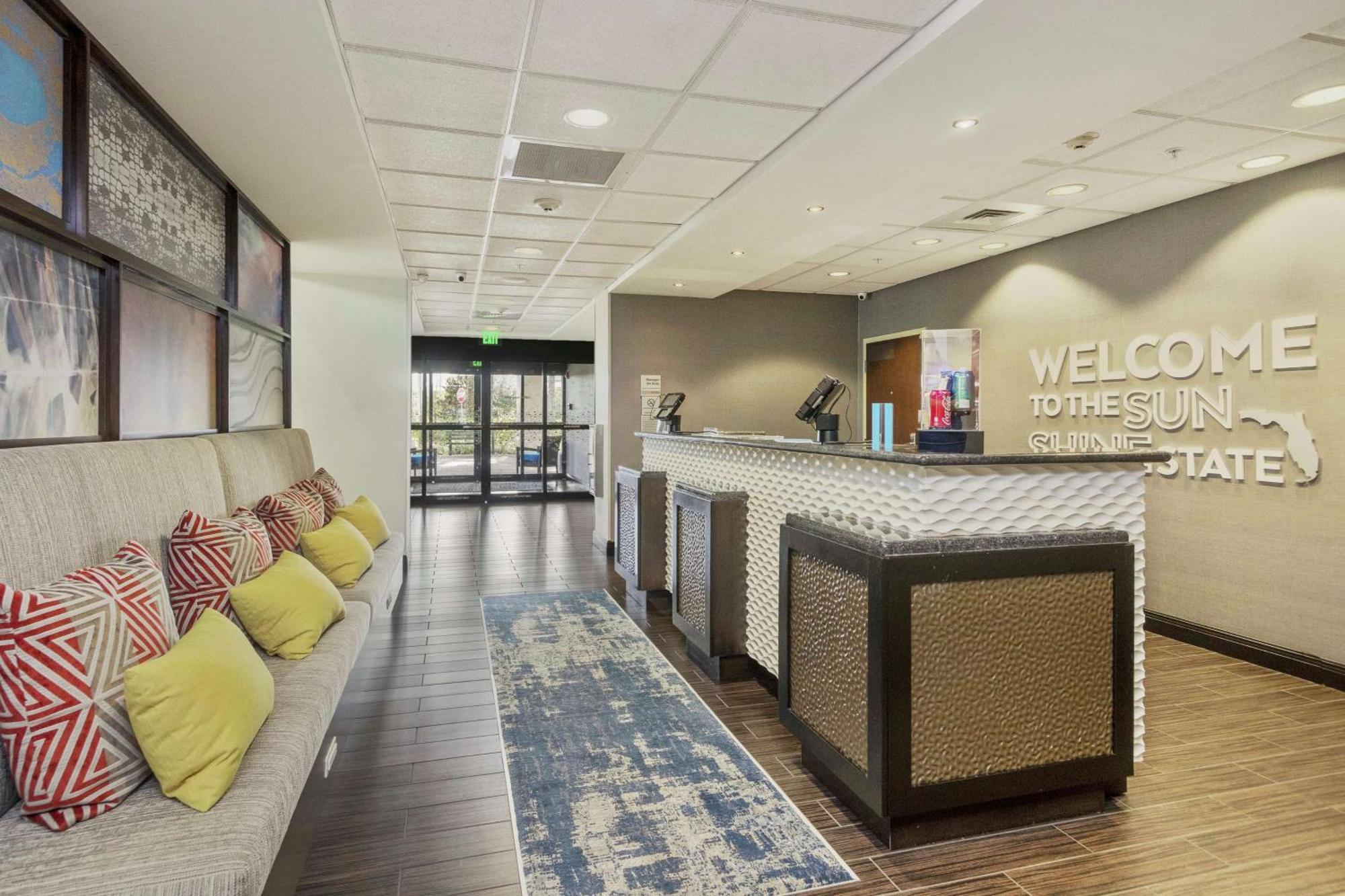 Hampton Inn & Suites Orlando-Apopka Forest City Eksteriør billede